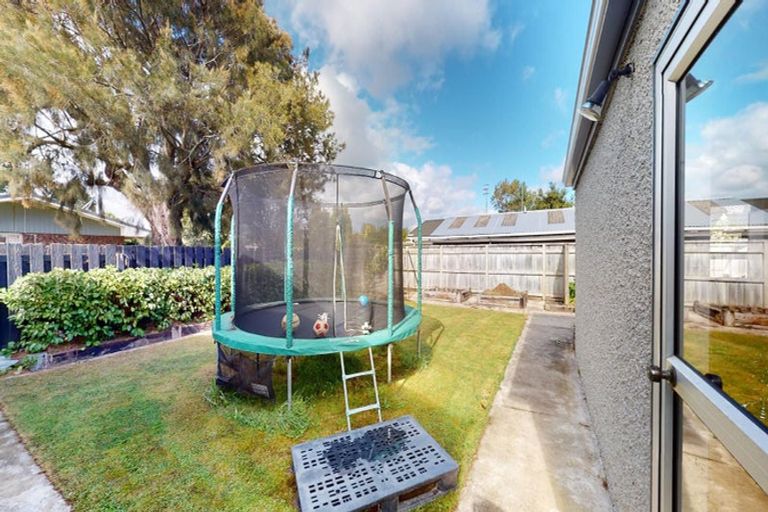Photo of property in 30 Terry Crescent, Milson, Palmerston North, 4414