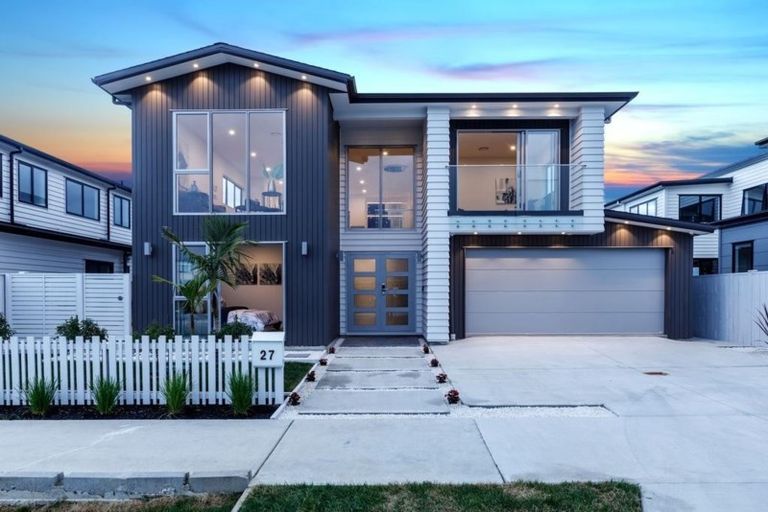 Photo of property in 27 Aviation Drive, Hobsonville, Auckland, 0616