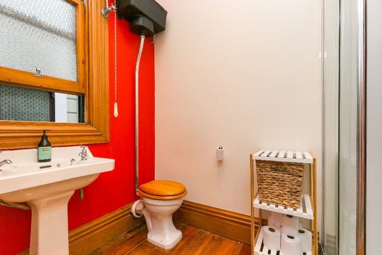 Photo of property in 43 Aro Street, Aro Valley, Wellington, 6021