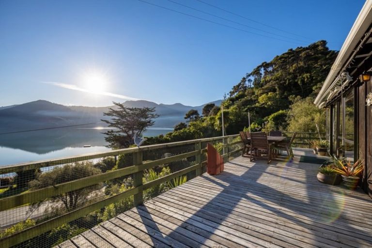 Photo of property in 3904 Kenepuru Road, Black Rock, Picton, 7282