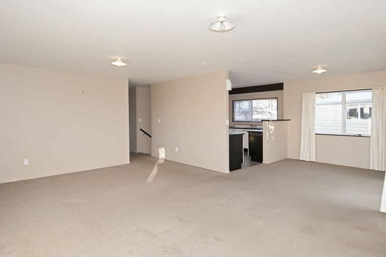 Photo of property in 24b Pine Avenue, Otumoetai, Tauranga, 3110