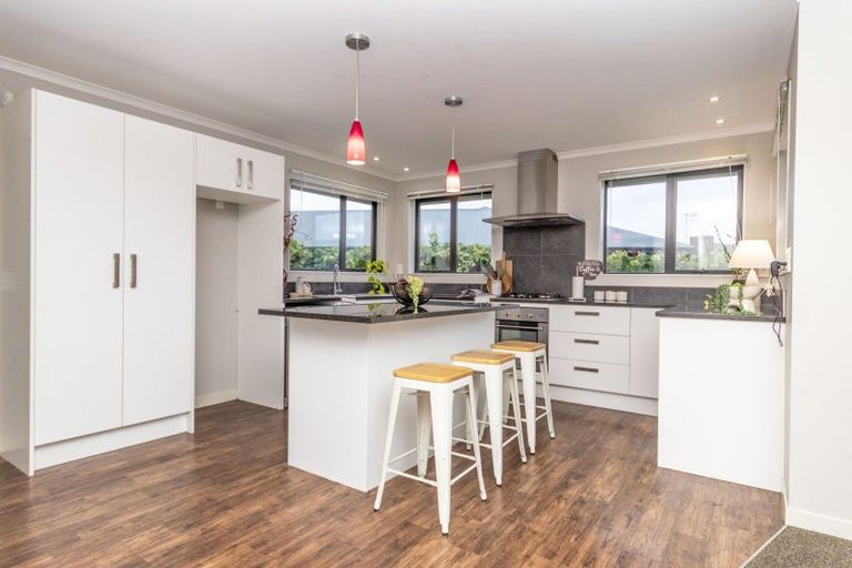 Photo of property in 55 Liberty Grove, Kelvin Grove, Palmerston North, 4414