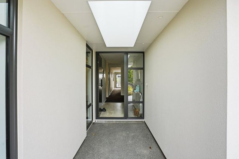 Photo of property in 902 Cashmere Road, Halswell, Christchurch, 8025