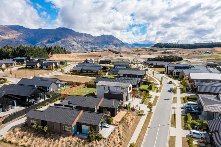 Photo of property in 49a Northburn Road, Wanaka, 9305