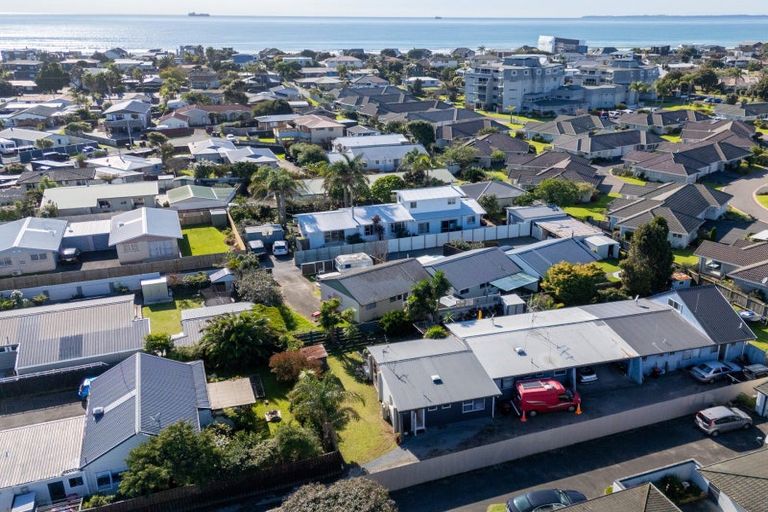 Photo of property in 1/18 Gobray Crescent, Mount Maunganui, 3116