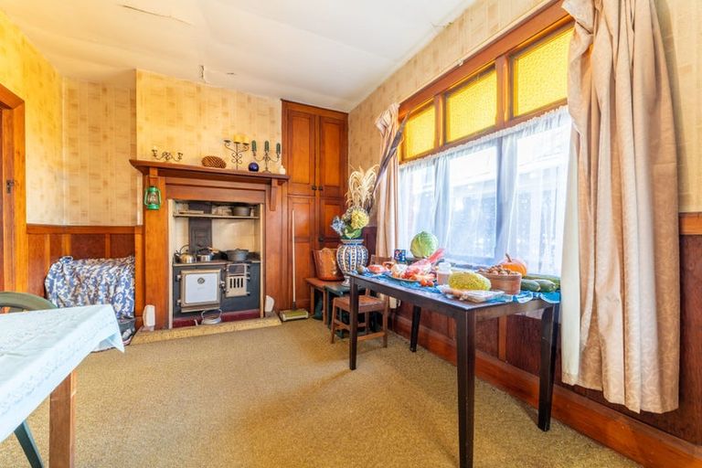 Photo of property in 20 Rhodes Street, Waimate, 7924