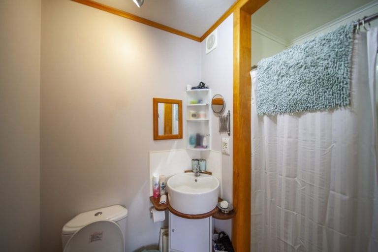 Photo of property in 81-83 Great North Road, Waipawa, 4210