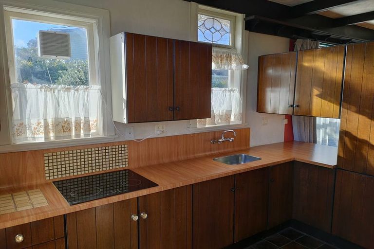 Photo of property in 21 Cudby Street, Woburn, Lower Hutt, 5011