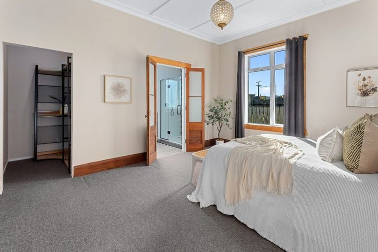 Photo of property in 22 Kamo Road, Regent, Whangarei, 0112