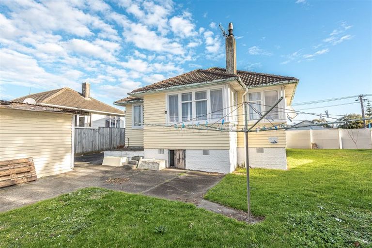 Photo of property in 34 Akatea Street, Gonville, Whanganui, 4501