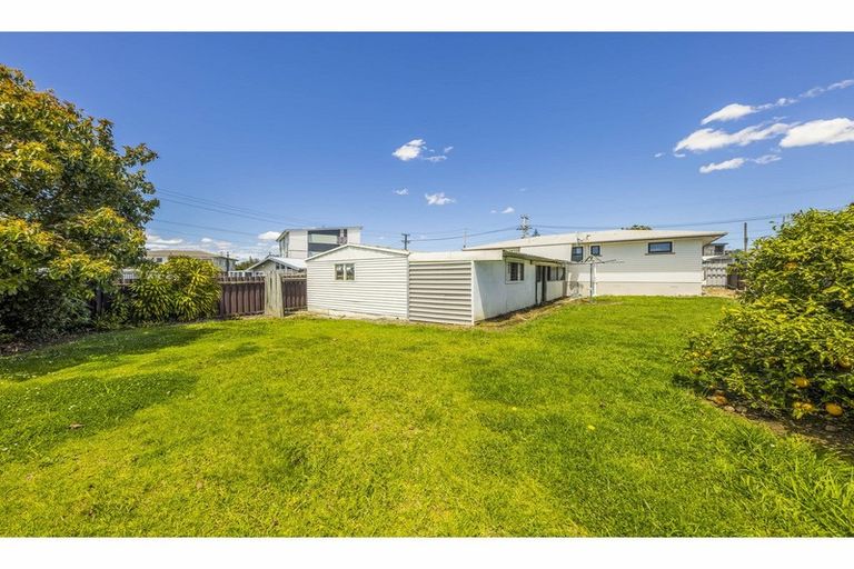 Photo of property in 116 Clayton Avenue, Otara, Auckland, 2023