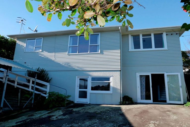 Photo of property in 12 Kiwi Road, Raumati Beach, Paraparaumu, 5032