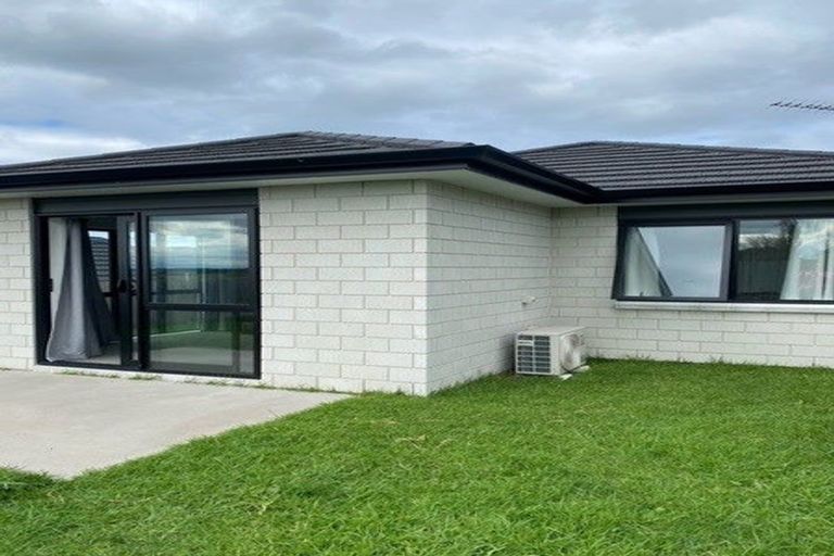 Photo of property in 1 Reponui Court, Rototuna North, Hamilton, 3210