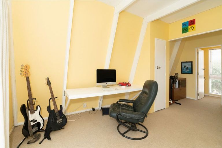 Photo of property in 9a Olive Terrace, Paraparaumu Beach, Paraparaumu, 5032