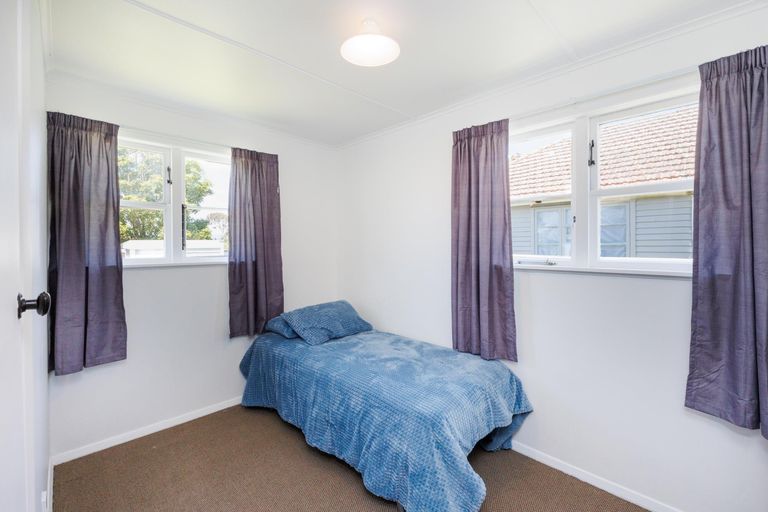 Photo of property in 25 Humber Street, Roslyn, Palmerston North, 4414
