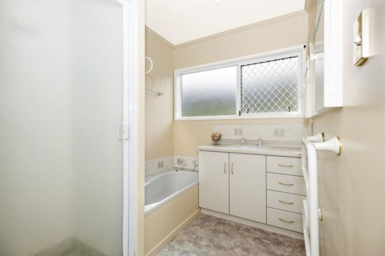 Photo of property in 56b Moana Road, Okitu, Gisborne, 4010