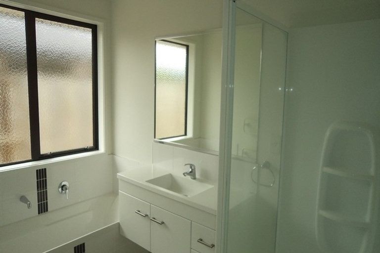 Photo of property in 9 Te Ironui Place, Huntington, Hamilton, 3210