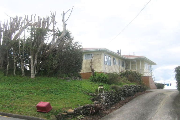 Photo of property in 10 View Road, Hikurangi, 0114