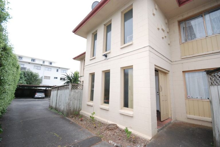 Photo of property in 1d/88 Aroha Avenue, Sandringham, Auckland, 1025