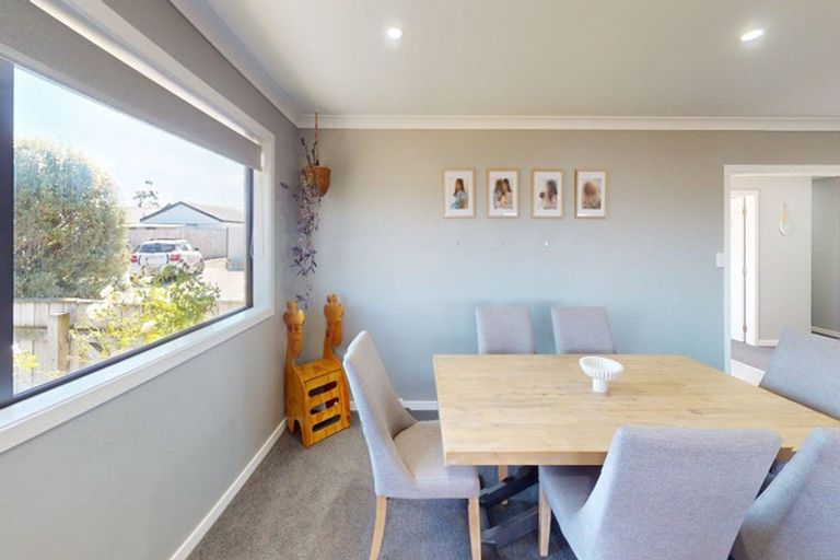 Photo of property in 20b Phillips Street, Sanson, 4817