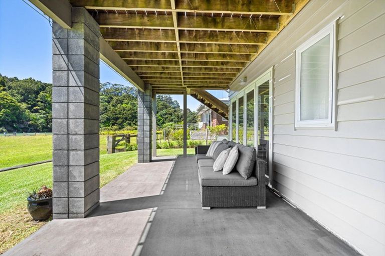 Photo of property in 878 Matapouri Road, Matapouri, Whangarei, 0173