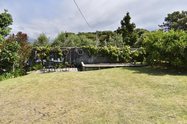 Photo of property in 12 Rata Street, Otaki Beach, Otaki, 5512