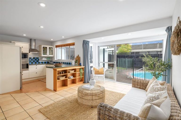 Photo of property in 328 Waimairi Road, Ilam, Christchurch, 8041