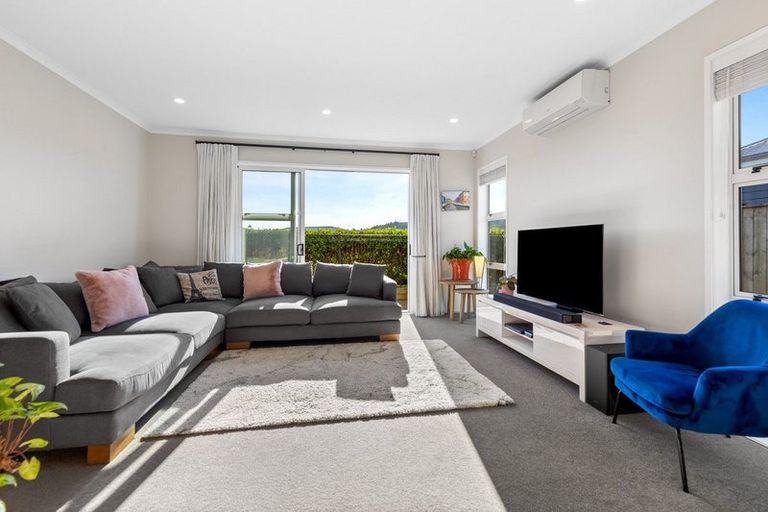 Photo of property in 30 Ara Kakara Avenue, Huapai, Kumeu, 0810