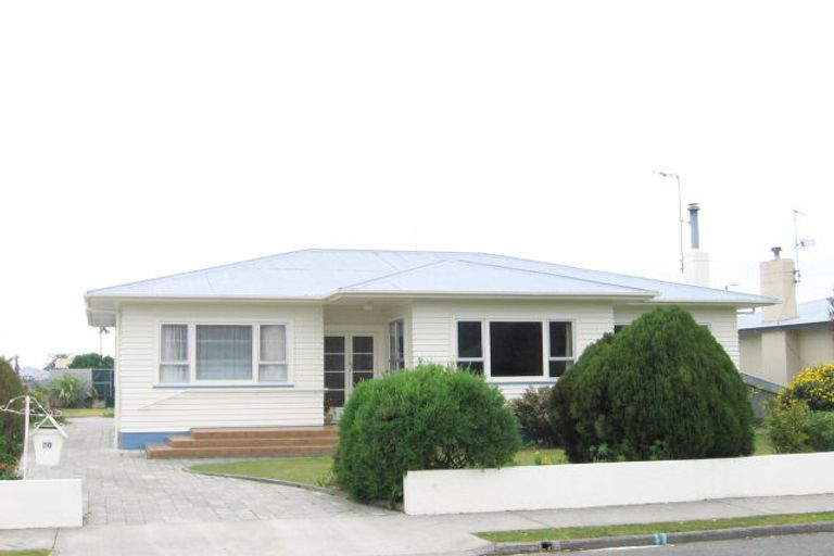 Photo of property in 70 Menin Road, Onekawa, Napier, 4110