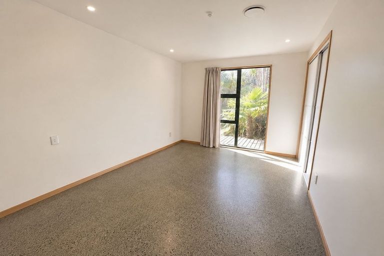 Photo of property in 4 Kiwi Avenue, Waikuku Beach, 7473