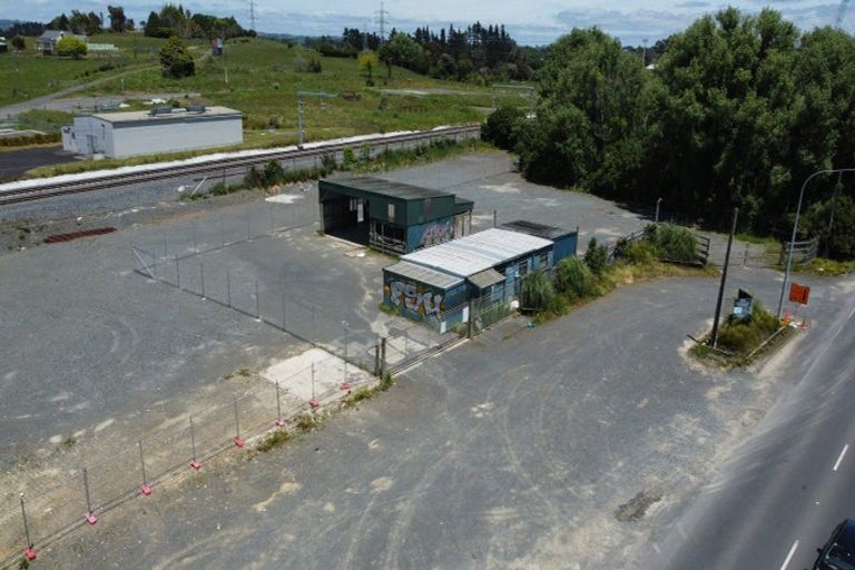 Photo of property in 280a Great South Road, Papakura, 2110