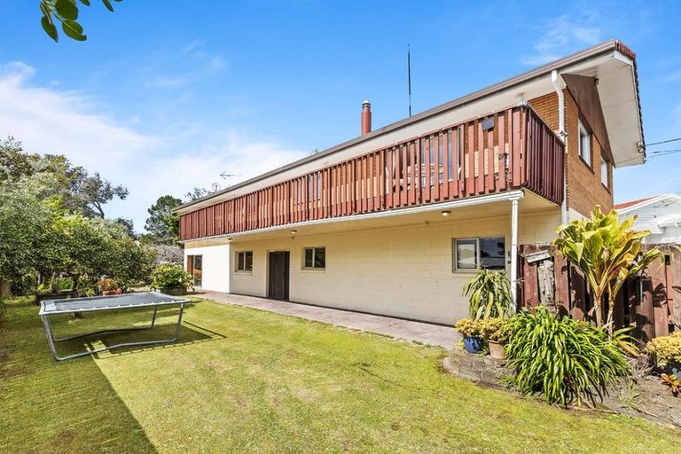 Photo of property in 34 Withers Road, Glen Eden, Auckland, 0602