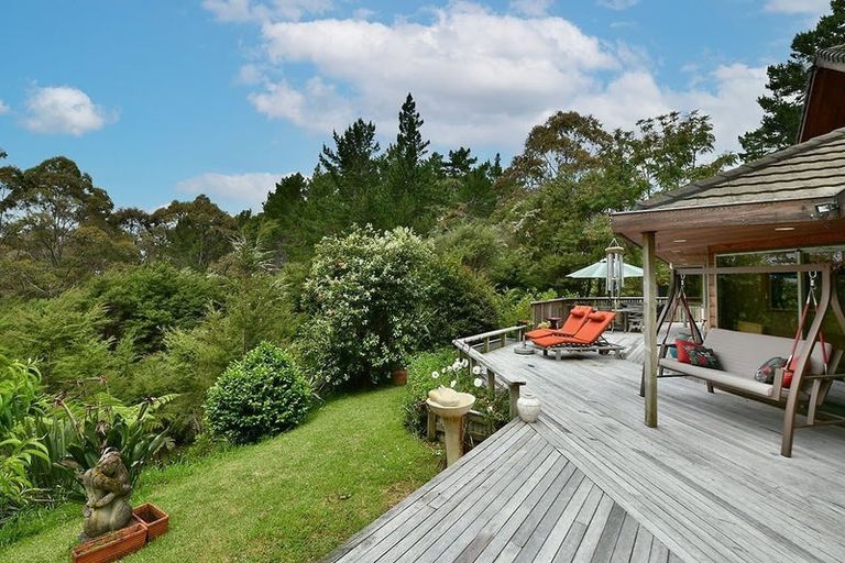 Photo of property in 70 Scott Road, Stanmore Bay, Whangaparaoa, 0932