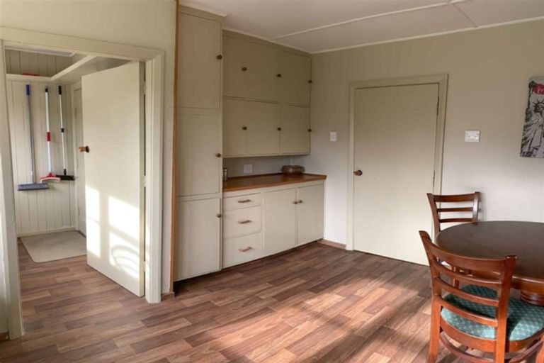 Photo of property in 16 Lansdowne Street, Strathern, Invercargill, 9812