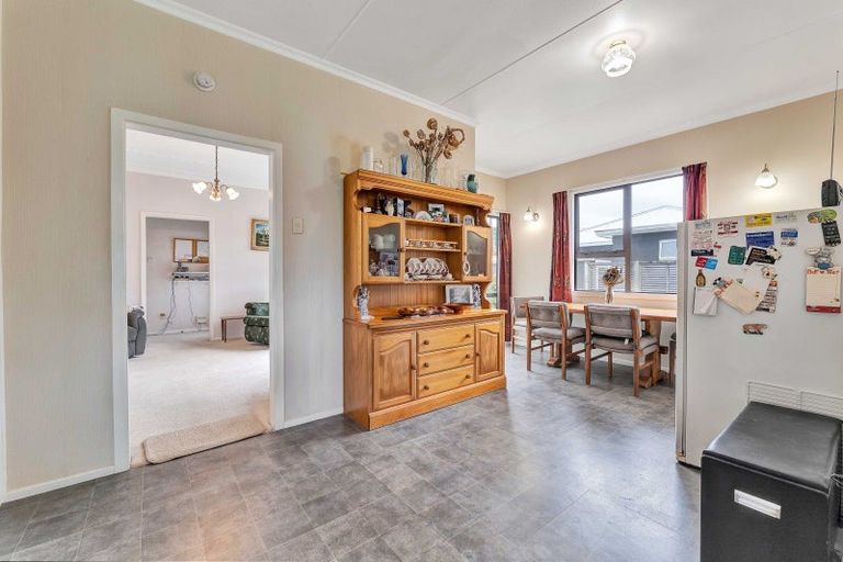 Photo of property in 39 Lismore Street, Strandon, New Plymouth, 4312