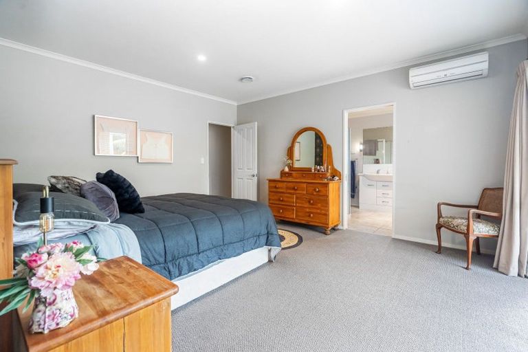 Photo of property in 72 Tawhai Place, Parahaki, Whangarei, 0112