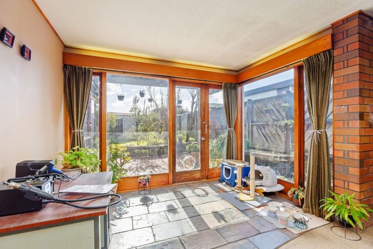 Photo of property in 41 Fitzherbert Avenue, West Harbour, Auckland, 0618