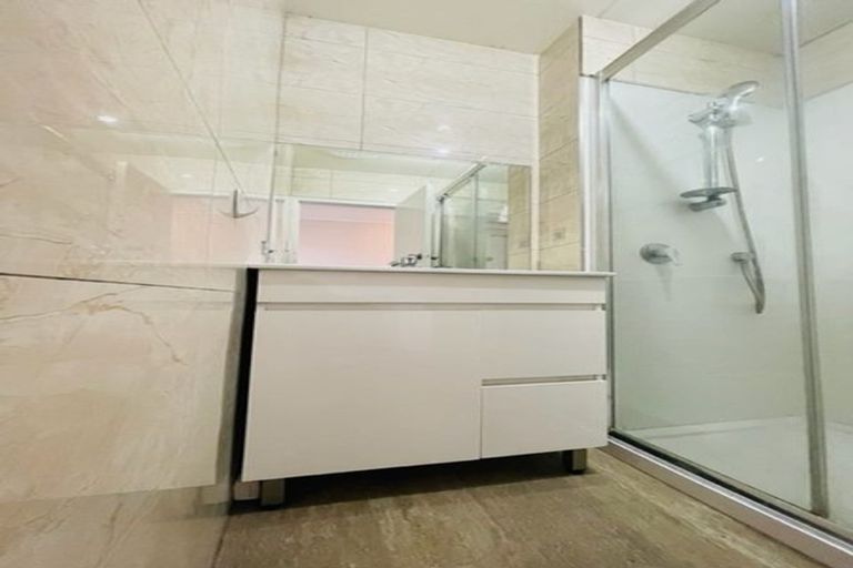 Photo of property in 3/45 Kenderdine Road, Papatoetoe, Auckland, 2025