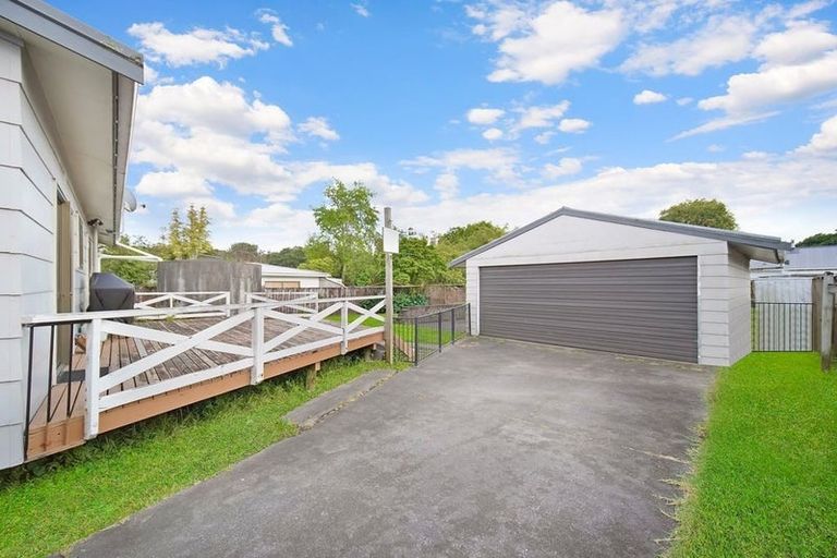 Photo of property in 7 Kaipara Portage Road, Riverhead, 0820