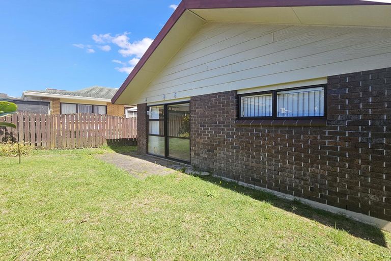 Photo of property in 2a Duke Street, Papakura, 2110