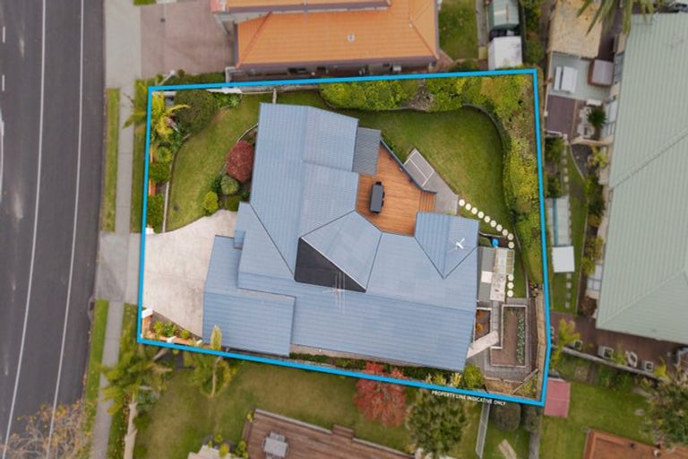 Photo of property in 72 Marina View Drive, West Harbour, Auckland, 0618