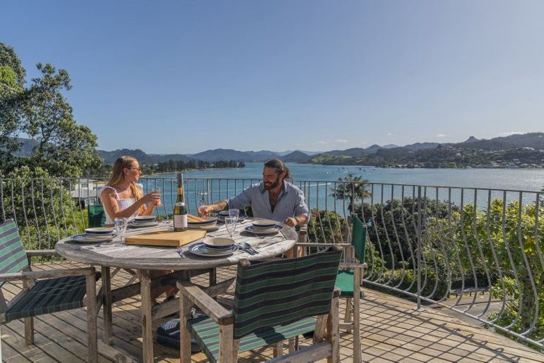 Photo of property in 154 Paku Drive, Tairua, 3508