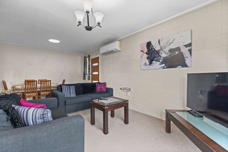 Photo of property in 28 Walnut Place, Tokoroa, 3420