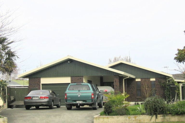 Photo of property in 3 Neagle Place, Greenmeadows, Napier, 4112