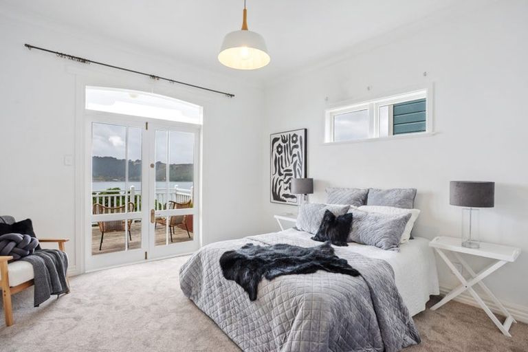 Photo of property in 48 Maida Vale Road, Roseneath, Wellington, 6011