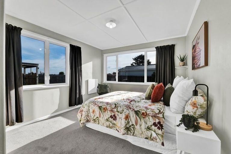 Photo of property in 18 Drake Street, Vogeltown, New Plymouth, 4310