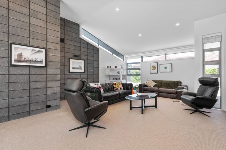 Photo of property in 12a Nosworthy Street, Blenheim, 7201