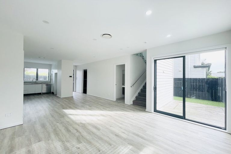 Photo of property in 29c Patons Road, Howick, Auckland, 2014