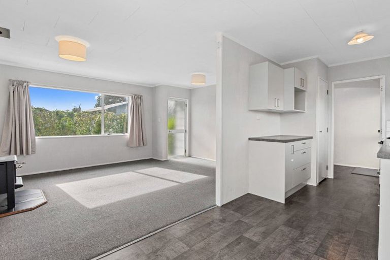 Photo of property in 17c Baxter Place, Owhata, Rotorua, 3010
