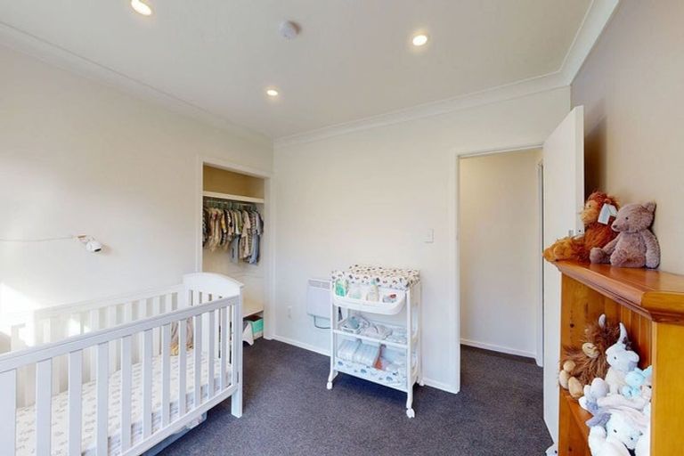 Photo of property in 108 Ironside Road, Johnsonville, Wellington, 6037